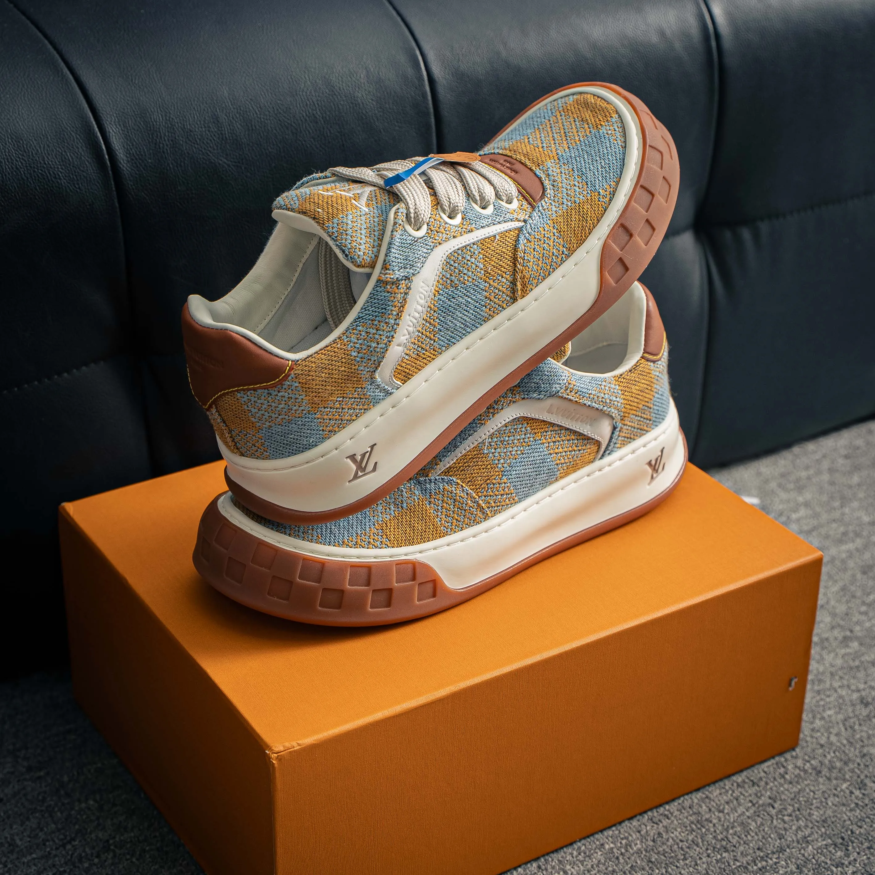 LV tilted ， Shoes，Sneakers， Shoes，Skate Shoes~~ Sneakers， LV Shoes ， Cushioning TPU Vuitton ，